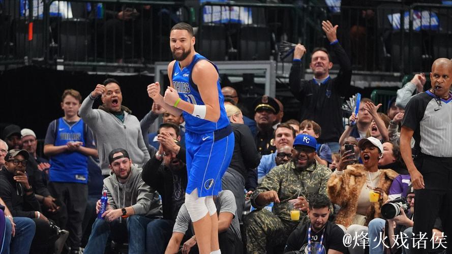 克莱26+6三分命中数里程碑 独行侠主场大胜爵士