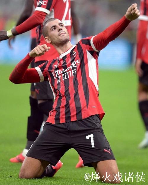 意甲-莫拉塔破门 AC米兰主场1-1卡利亚里